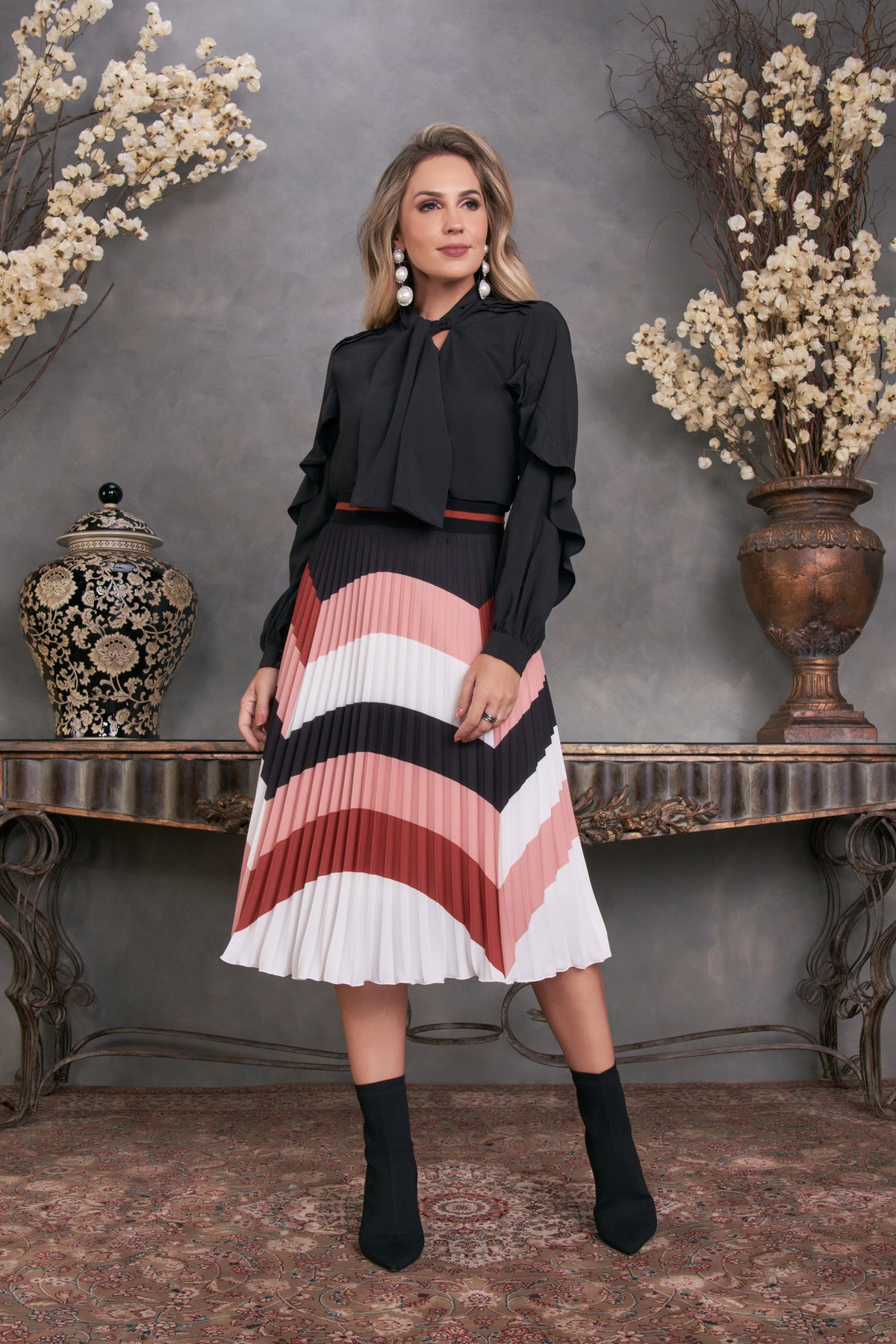 Demur Look The Perfect Romantic Fall Look - Elegant & Modern Modest Fashion ...